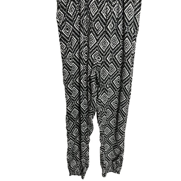Arizona jeans jumpsuit size 10 black white geometric summer casual at leisure - Picture 3 of 10